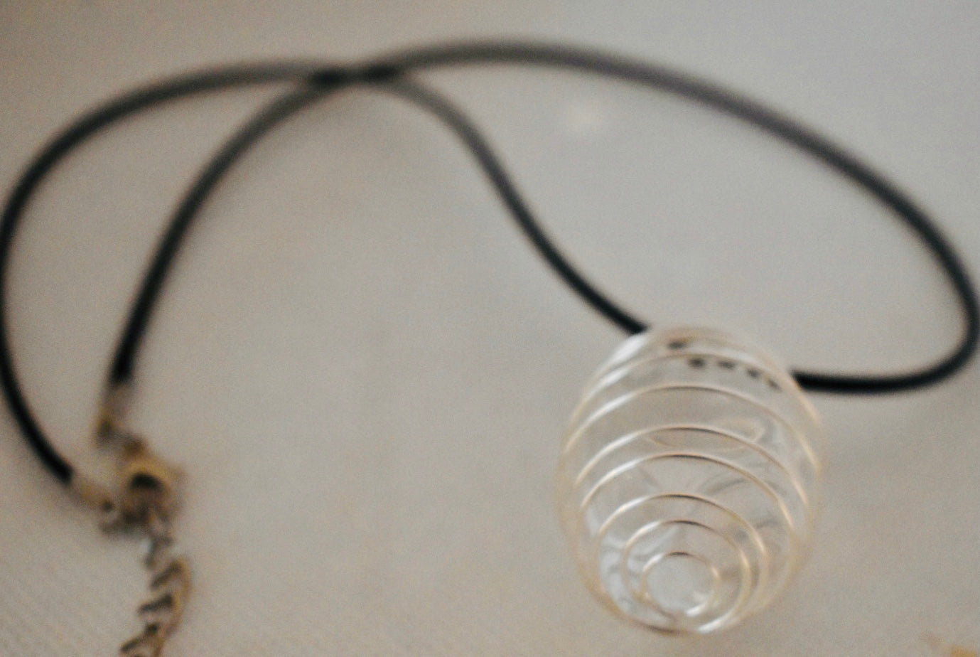 Crystals Cage Holder