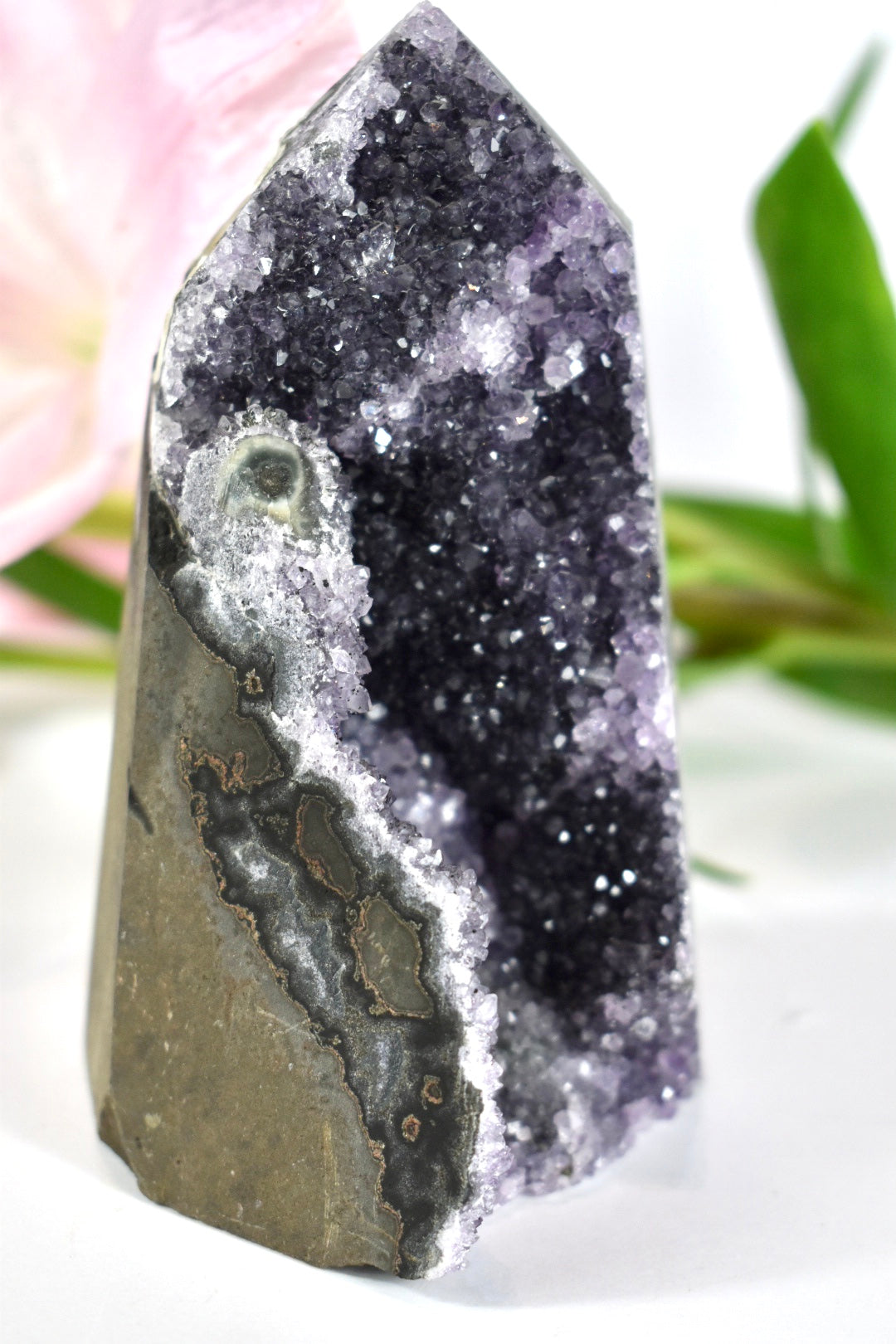 Amethyst Cluster Cave 640g - Protection. Intuition. Healing.