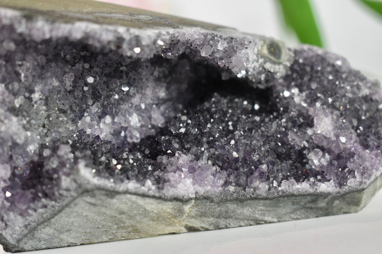 Amethyst Cluster Cave 640g - Protection. Intuition. Healing.