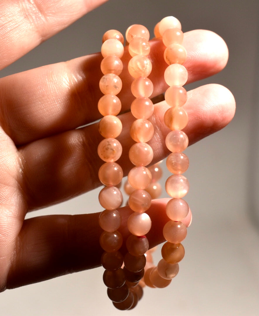 Gorgeous Sunstone Beads Necklace