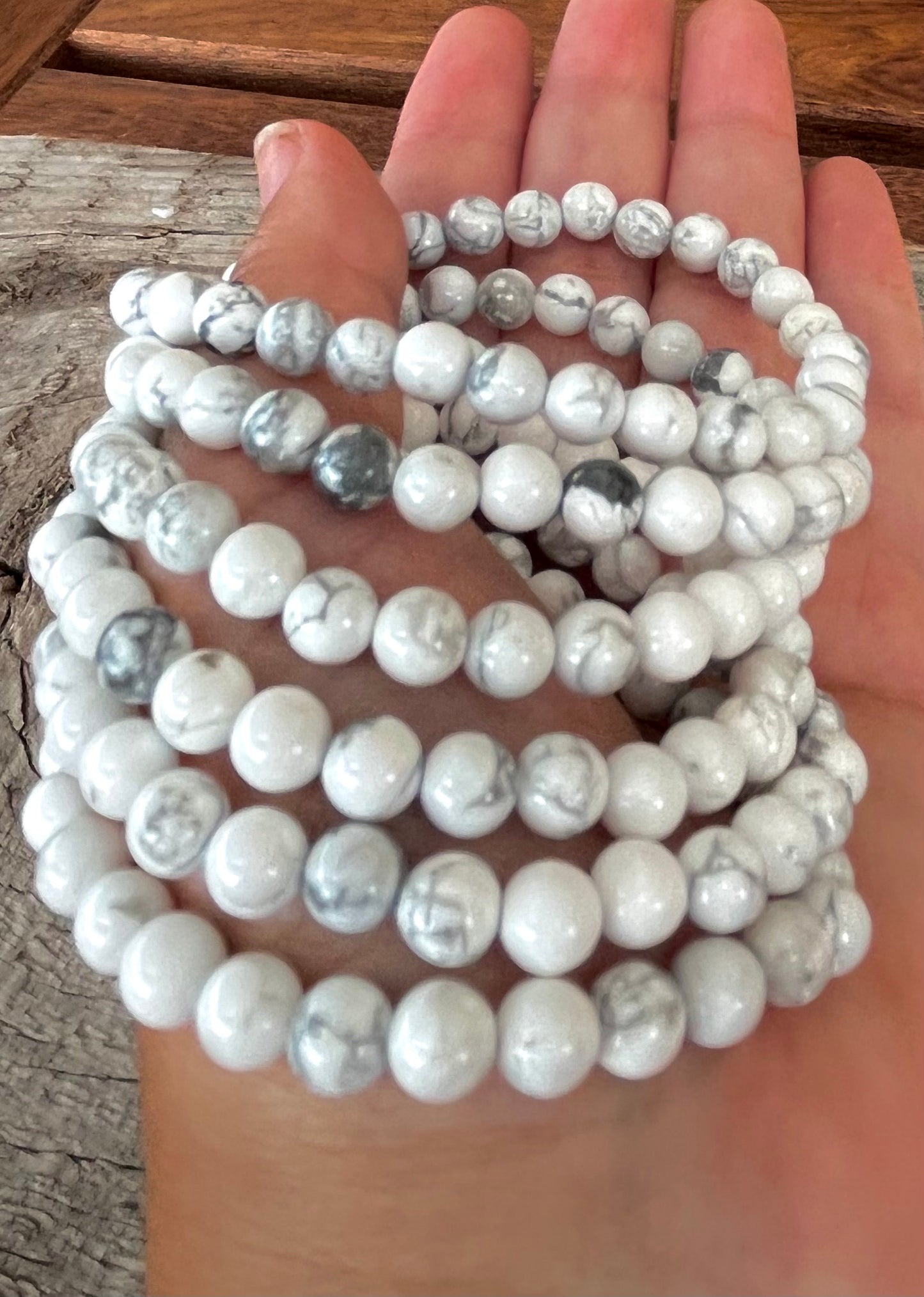 6mm Howlite Bracelet