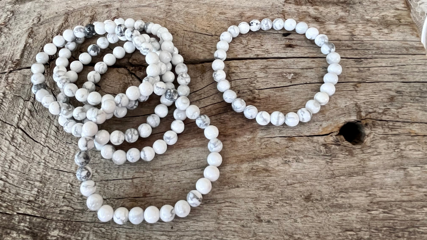 6mm Howlite Bracelet