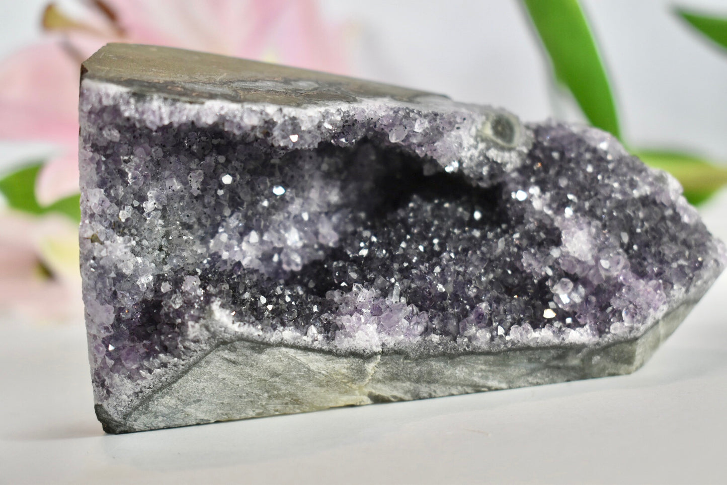 Amethyst Cluster Cave 640g - Protection. Intuition. Healing.