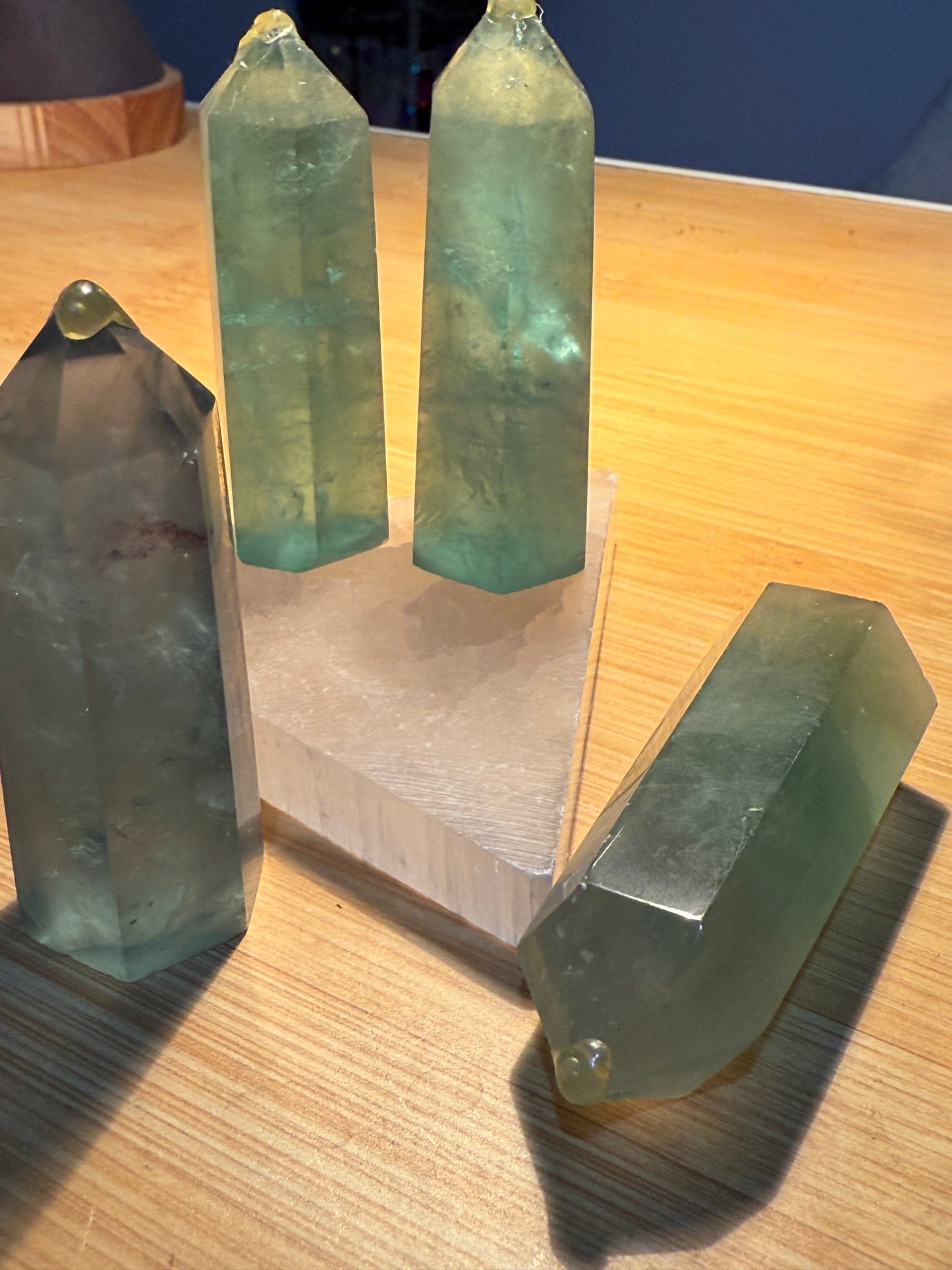 Green Fluorite Crystal Natural Towers 6cm Aprox